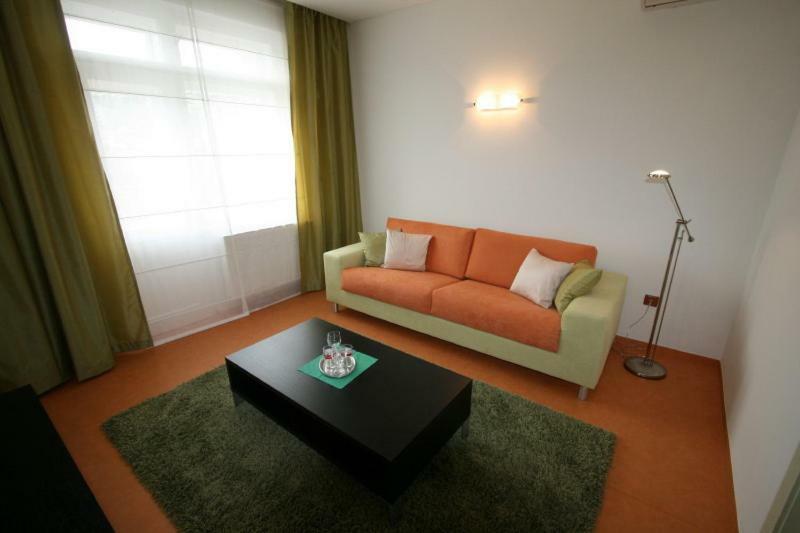 Hotel Krystal Luhacovice Bagian luar foto